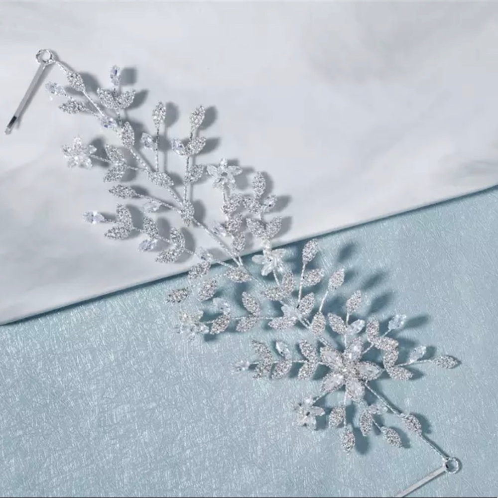 Bridal Silver Crystal Leaves Headpiece Hair Vine